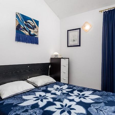 Rona Apartment Aurora 노바야 외부 사진